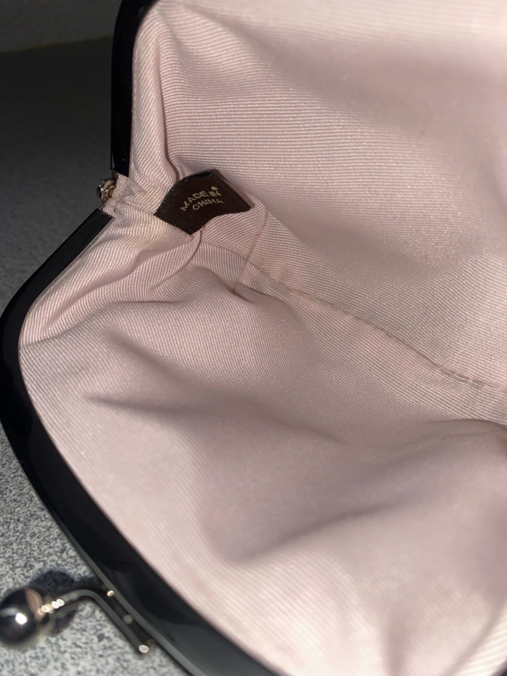 Coach Vintage Brown/Tan Kisslock Coin Purse Signature C Clasp Closure NWOT - Picture 7 of 13